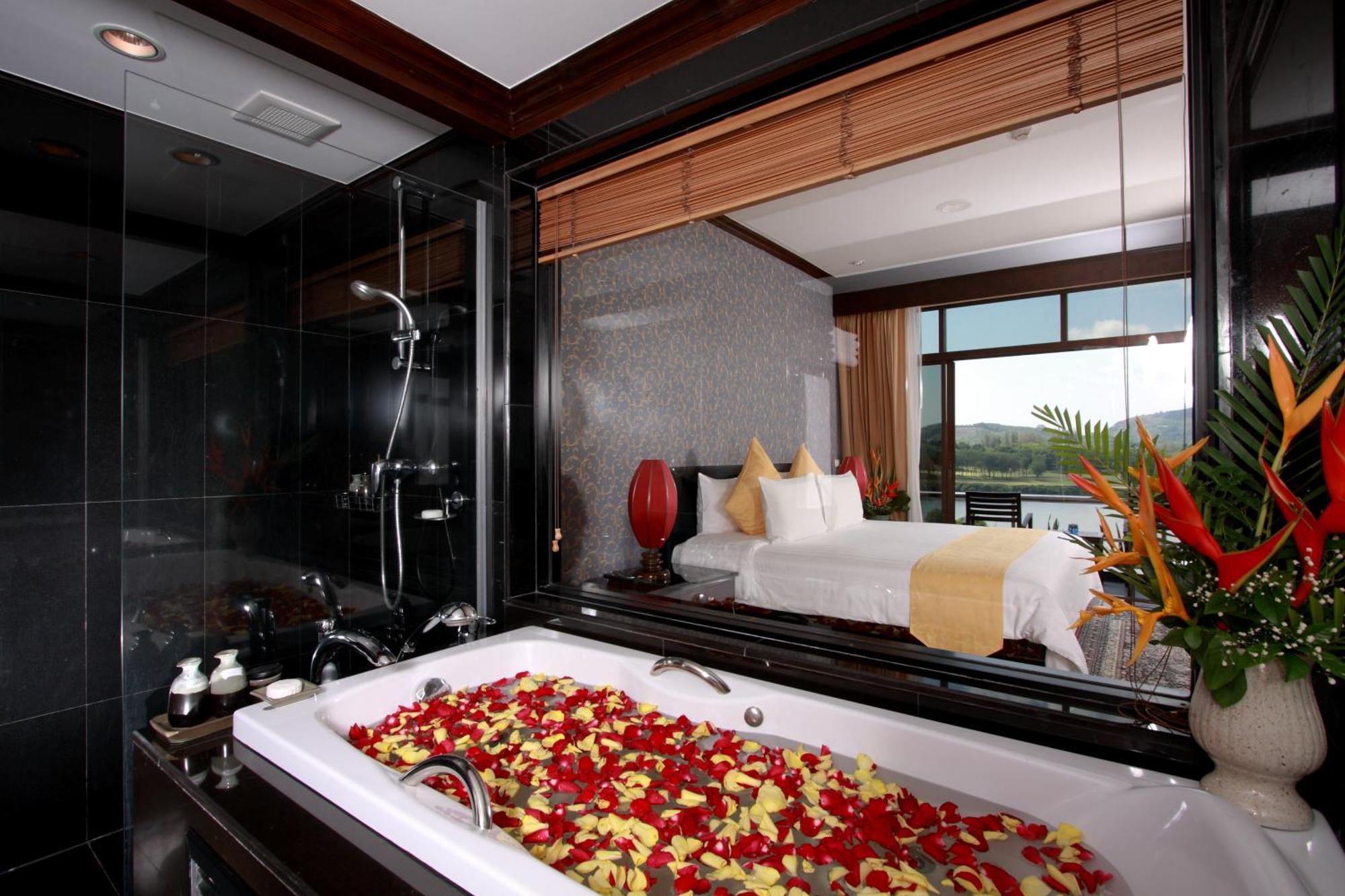 Blue Canyon Country Club Mai Khao Екстер'єр фото